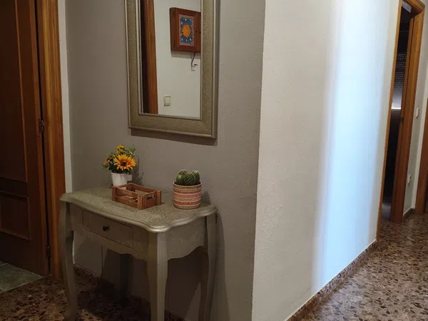 Piso en Calle de Carmen Estellés, 8, Zona Centro, Zona Centro - Foto 1