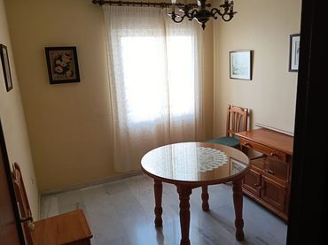 Piso en  Alameda de Capuchinos 53 - Foto 2