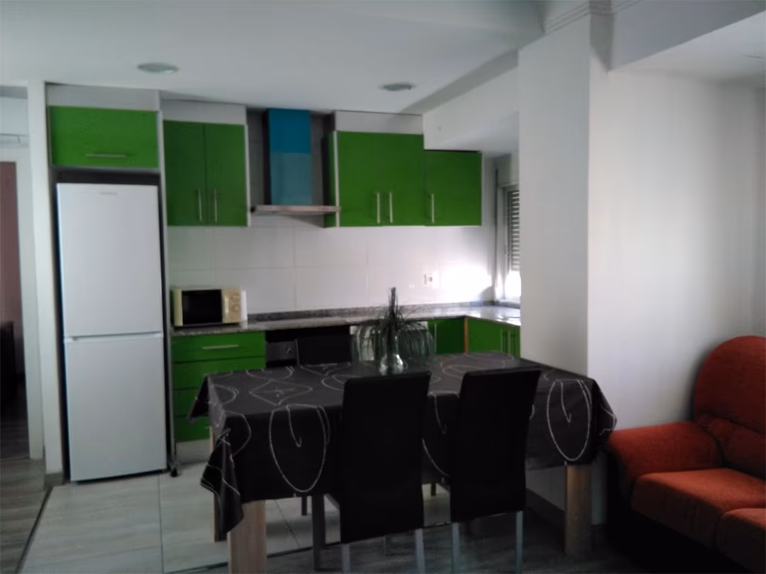 Piso en  Calle de Torres 10 - Foto 3