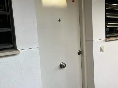 Piso en calle Campo de los Mártires, 1