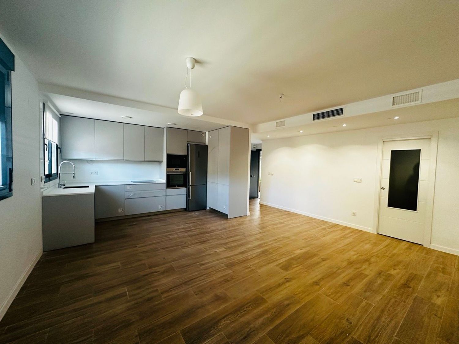 Piso en Barrio Nervión - Foto 1