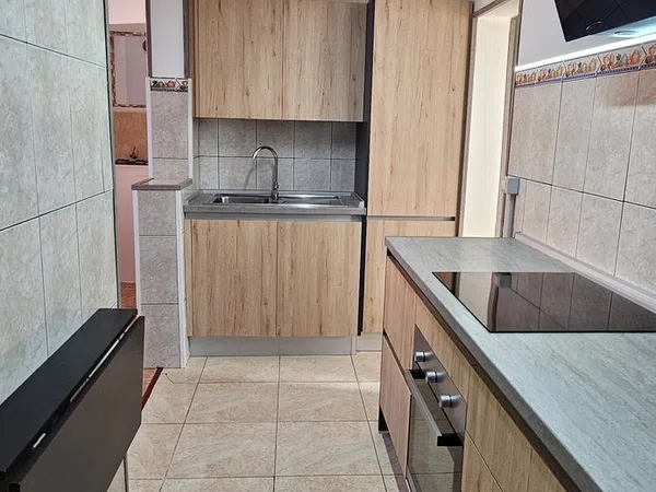 Piso en Luis Cernuda, 7 - Foto 1