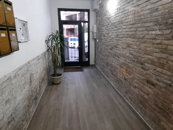 Piso en Calle de Josep Sangenís, 50 - Foto 3