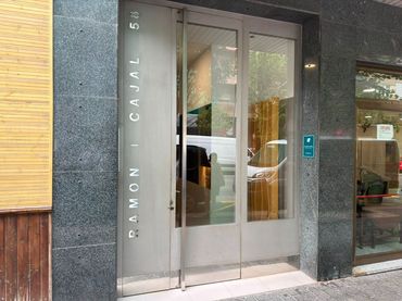 Piso en  Avinguda de Ramón y Cajal 58 - Foto 6