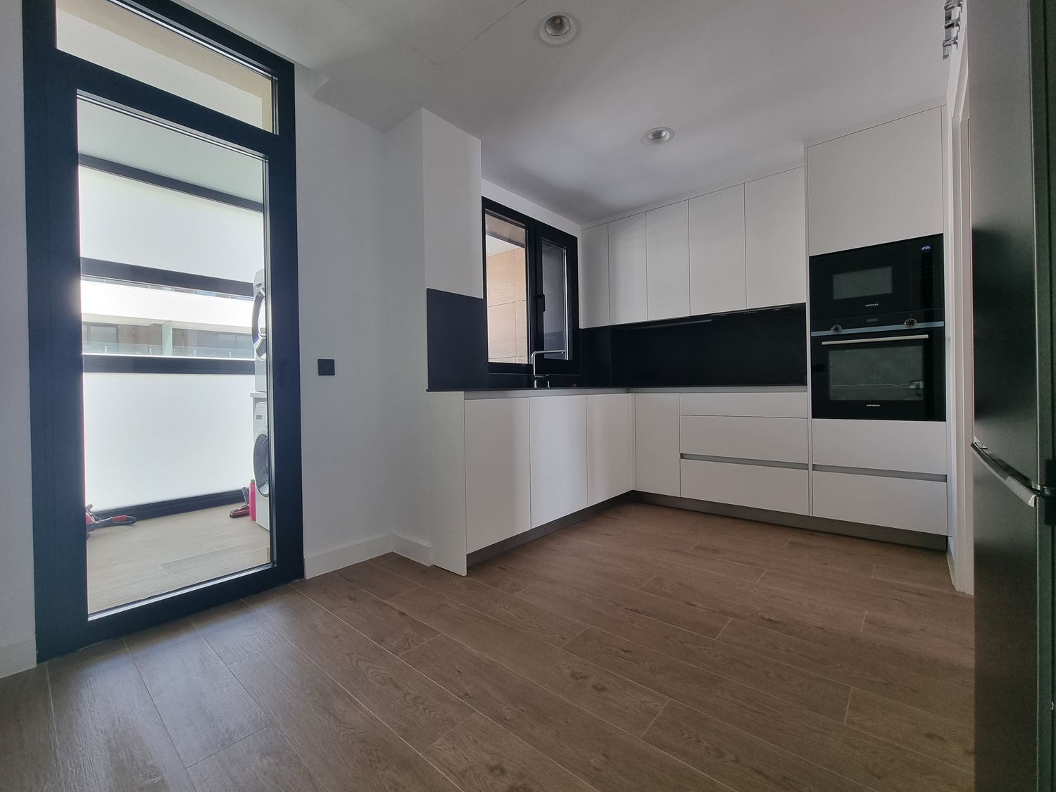 Piso en calle de Álvaro Siza, 1 - Foto 1