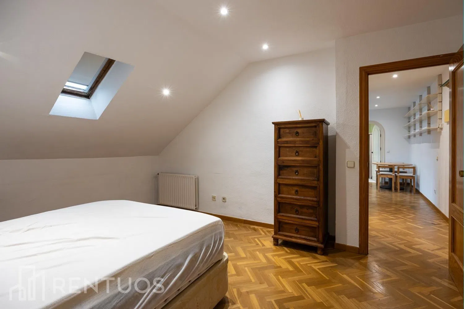 Piso en avenida de la Coruña - Foto 12