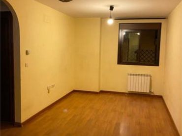 Piso en La Zubia - Foto 1