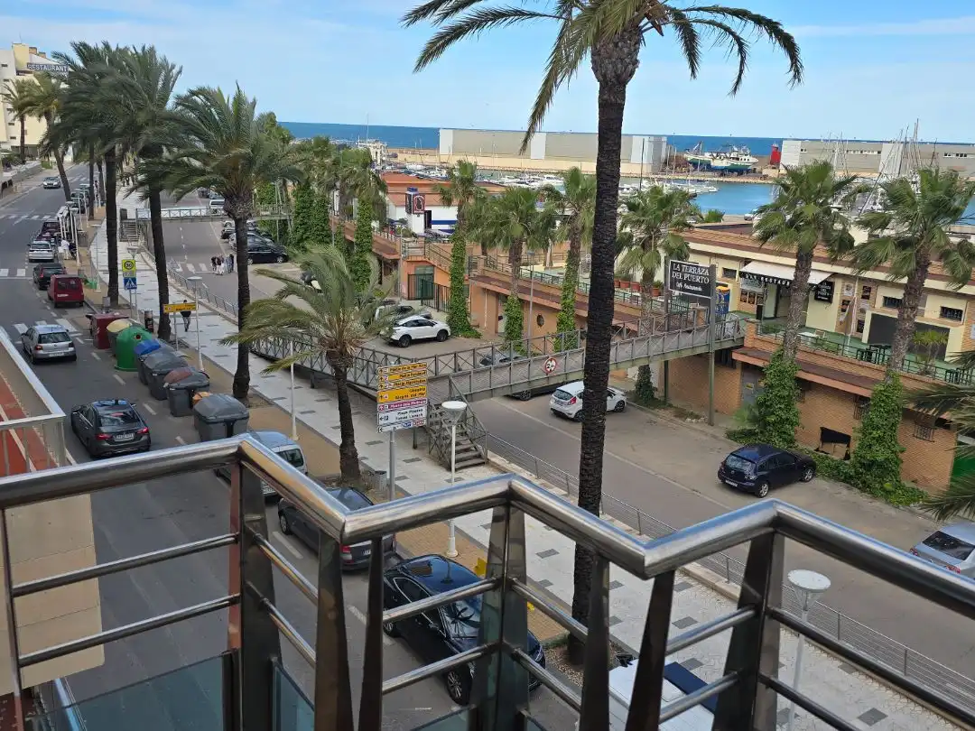 Piso en  Avinguda del Marquès de Benicarló 23 - Foto 2