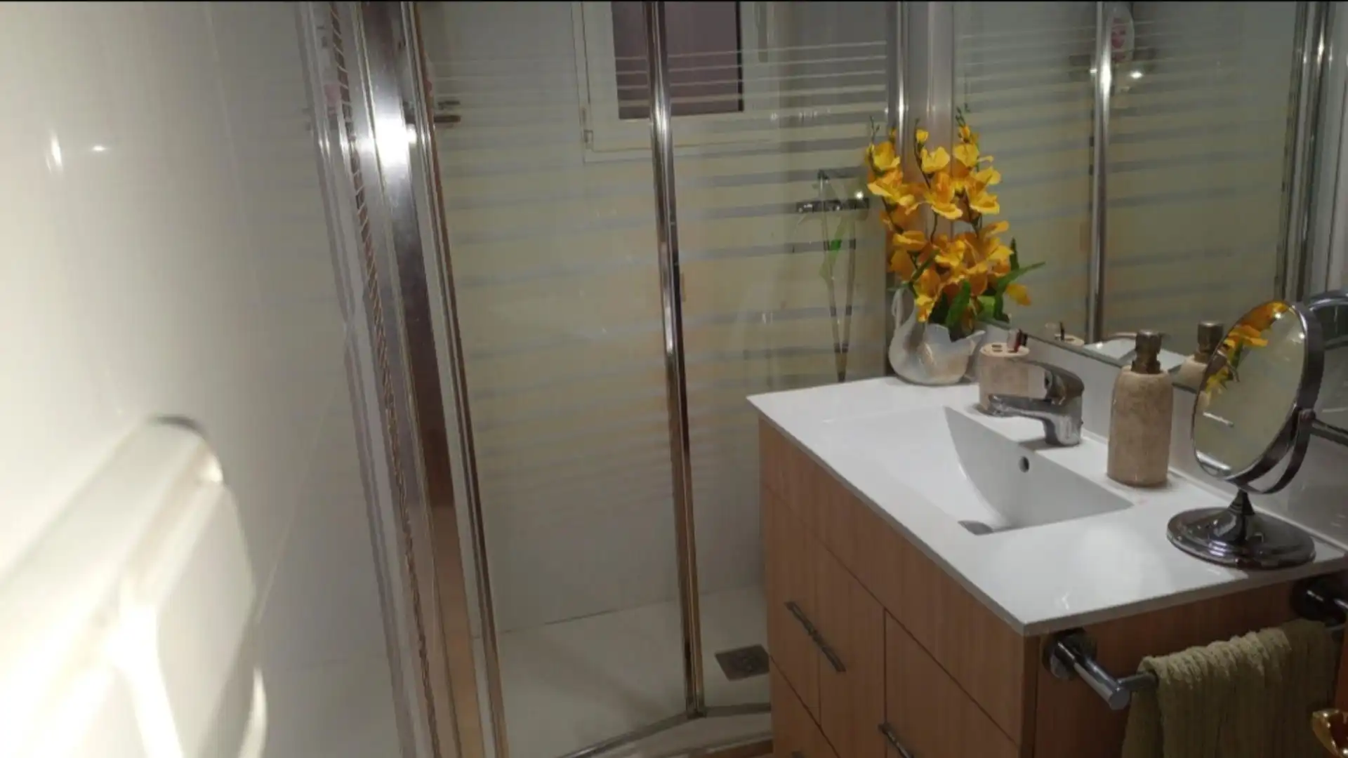 Piso en  Gran Vía de Fernando el Católico 57 - Foto 8