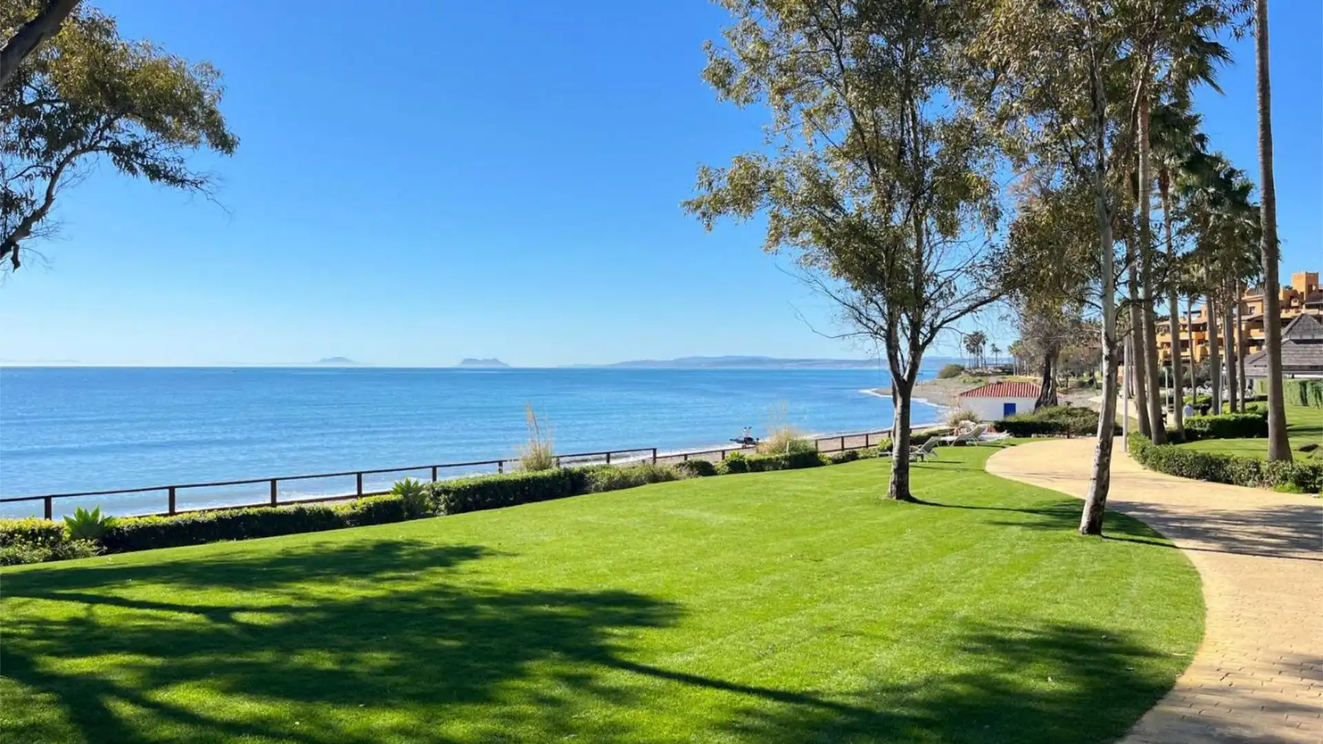 Piso en  Calle del Mare Nostrum 42 - Foto 24