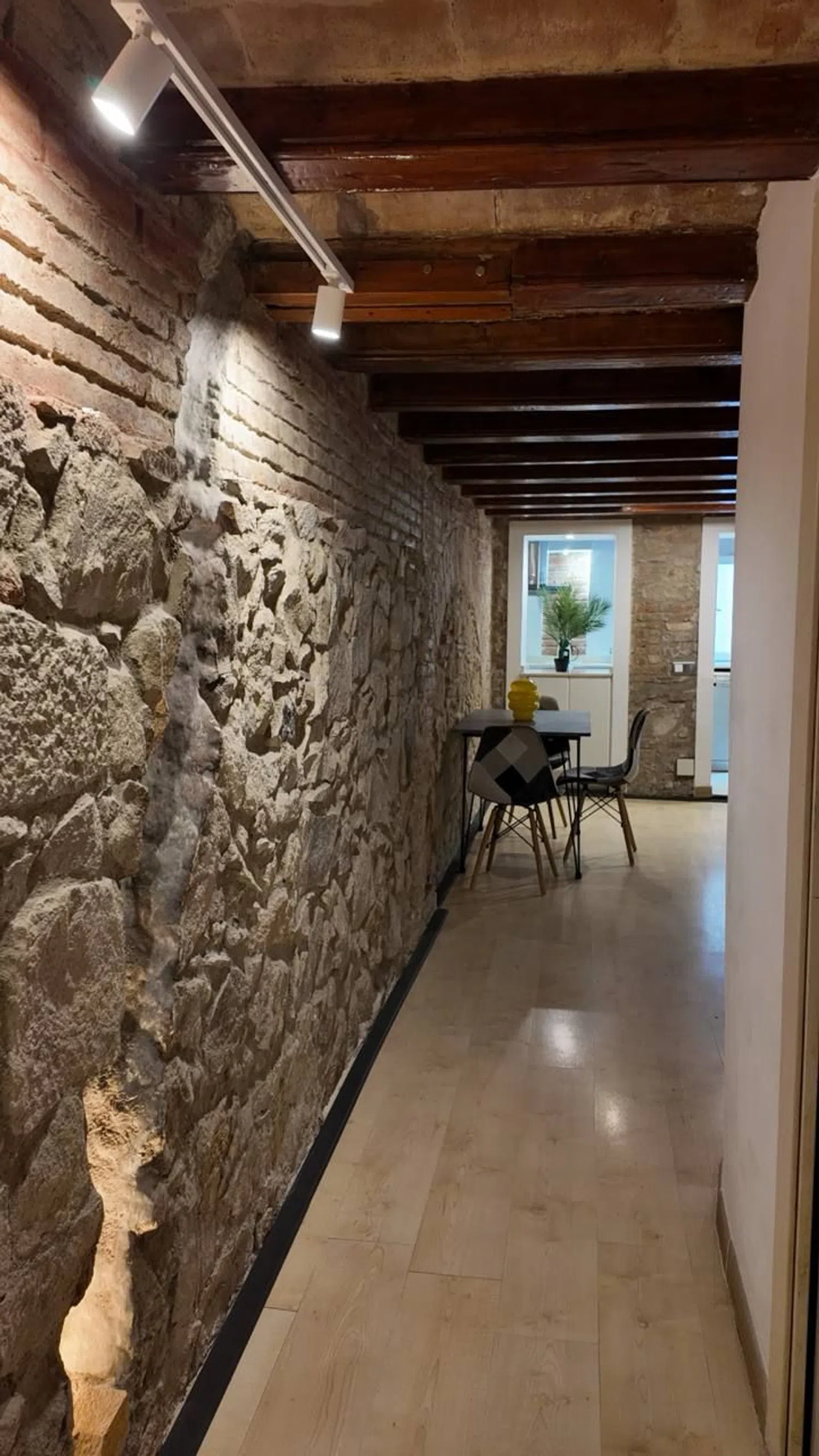 Estudio en calle del Consell de Cent, 270 - Foto 16