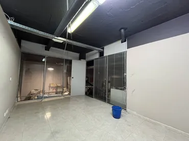 Local comercial en  Calle General Weyler 121 - Foto 12