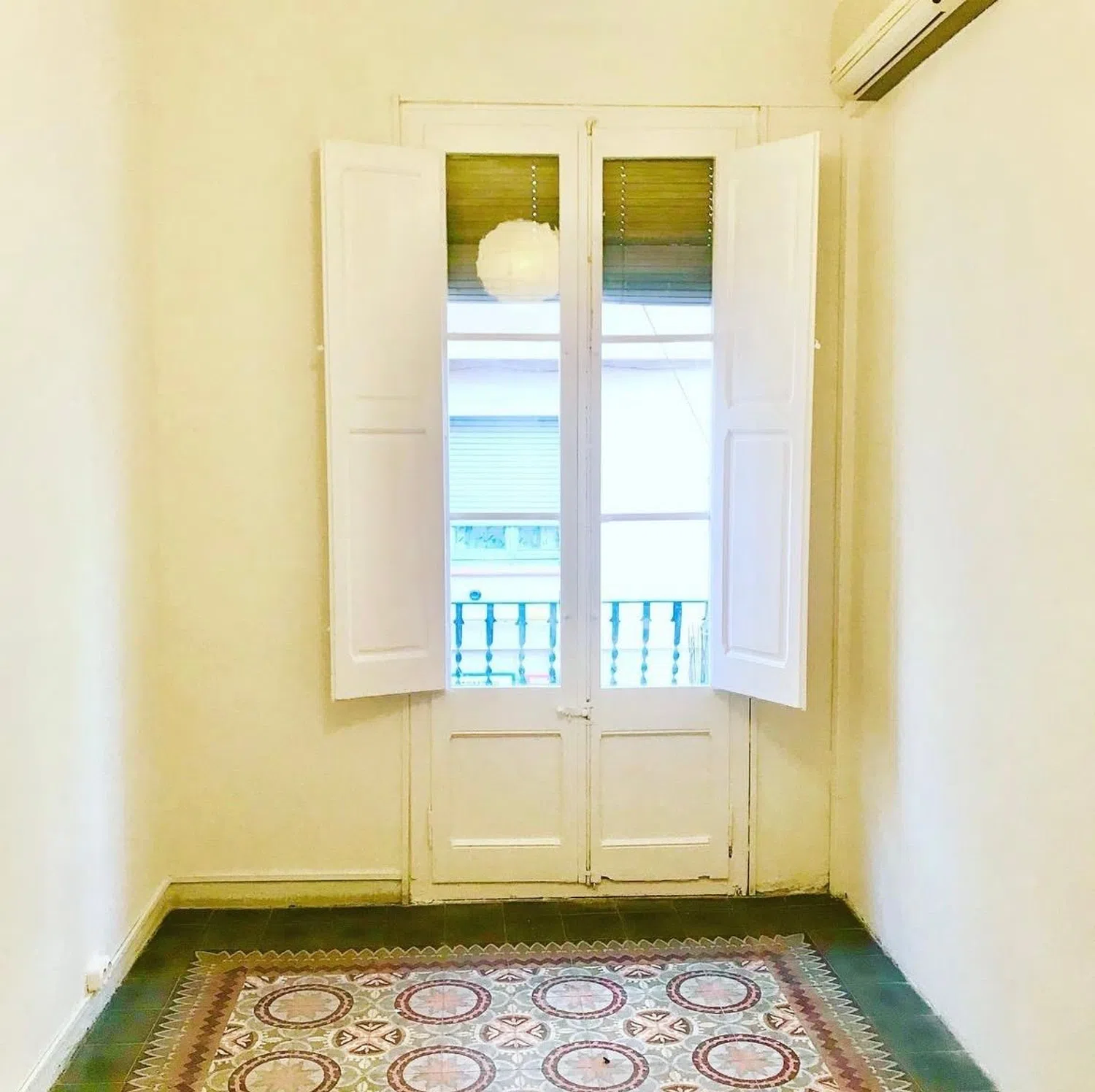 Piso en calle d'Olzinelles, 101 - Foto 8