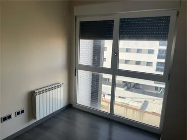 Piso en Zona hipercor - Foto 2