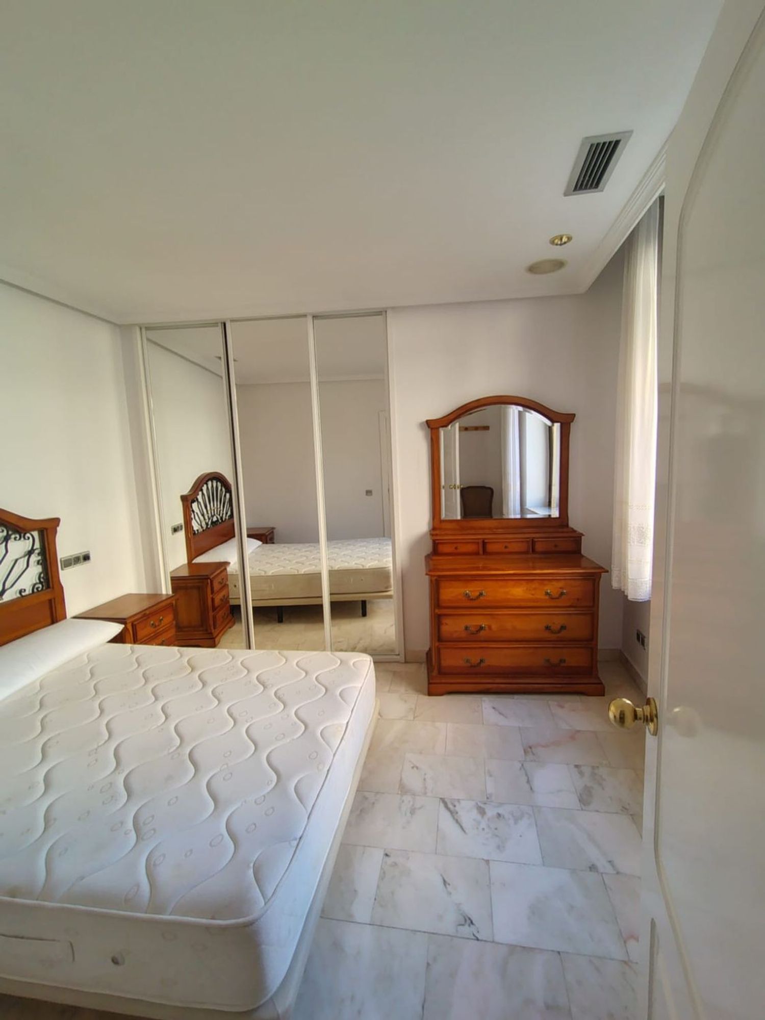 Piso en calle Brocense, 12 - Foto 4