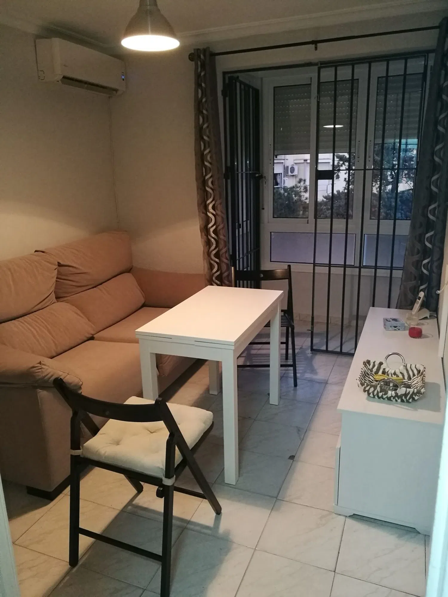 Piso en avenida de Diego Martínez Barrio, 13