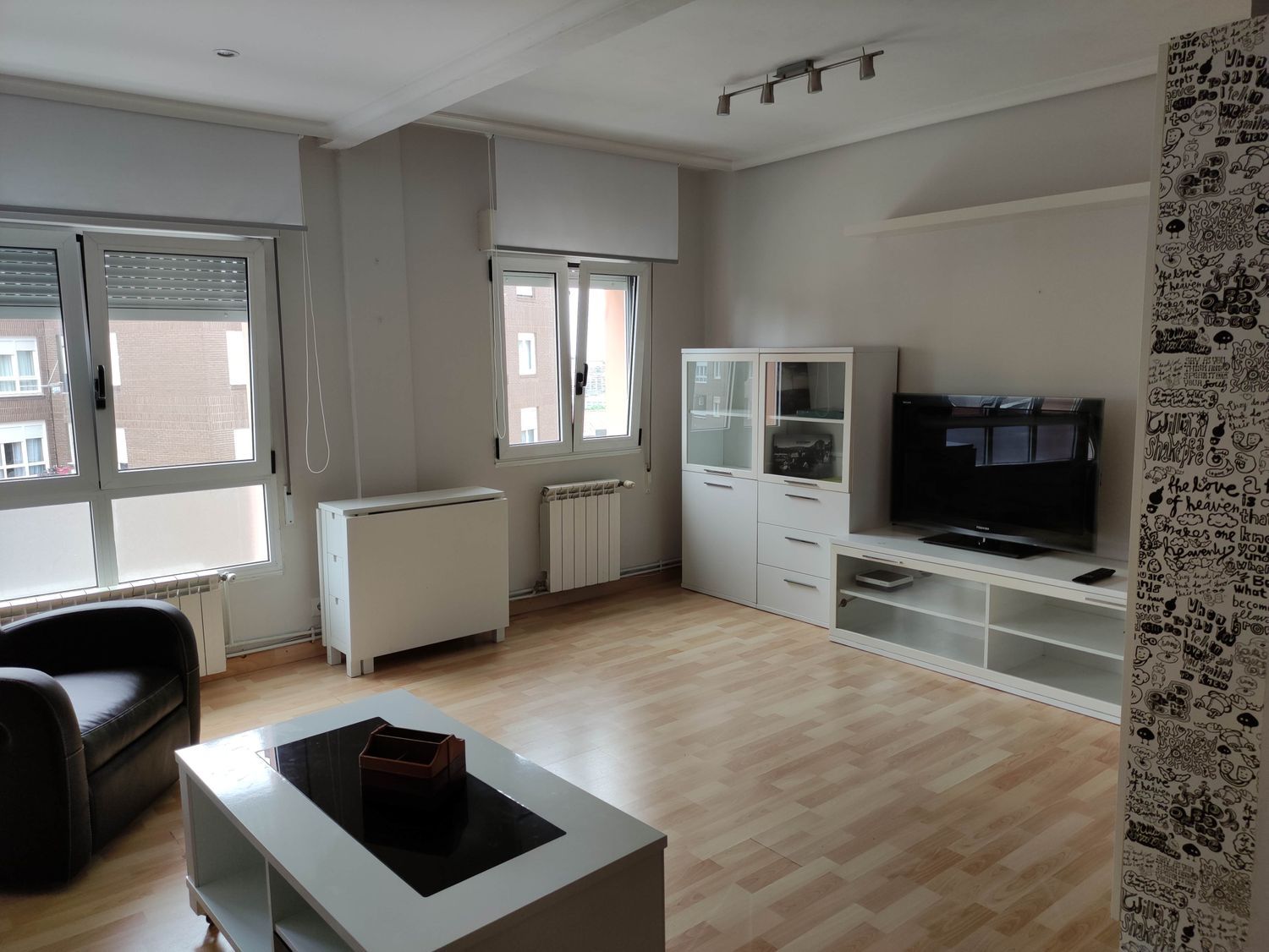 Piso en calle Virgen del Camino, 17 - Foto 2