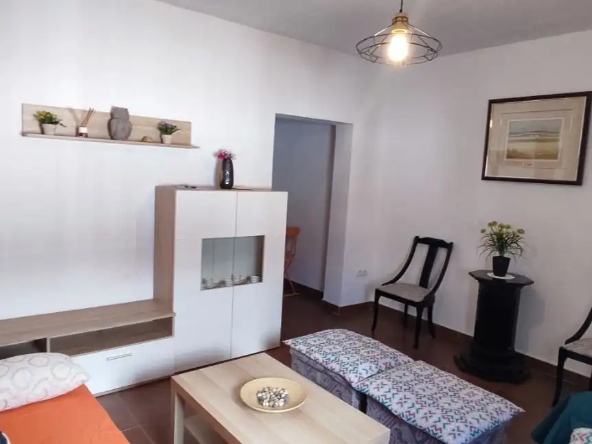 Apartamento en  Calle Mari Pepa Estrada Segalerva 2 - Foto 2