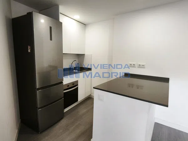 Piso en Calle Luis Carreño - Foto 4