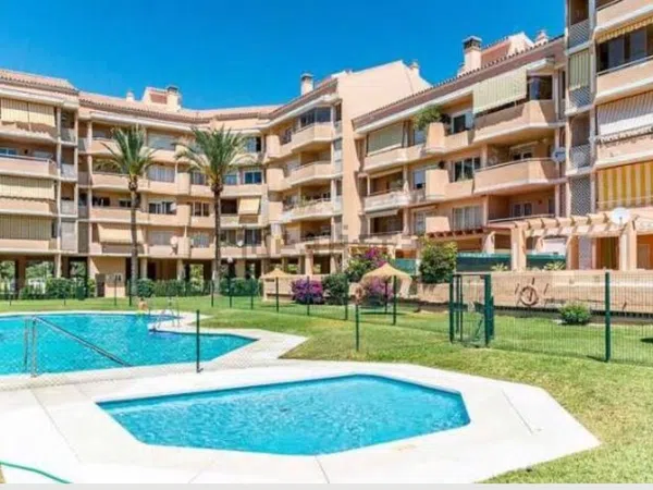 Piso en Carril de la Resinera, 74 - Foto 1
