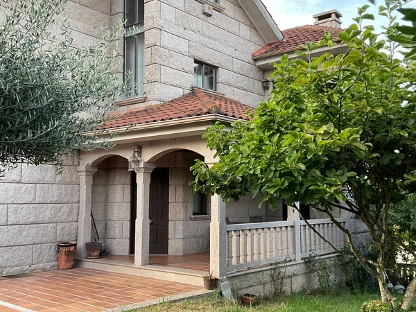 Casa o chalet independiente en Calle Fontiñas, 84, Candean - Cabral, Candean - Cabral - Foto 3