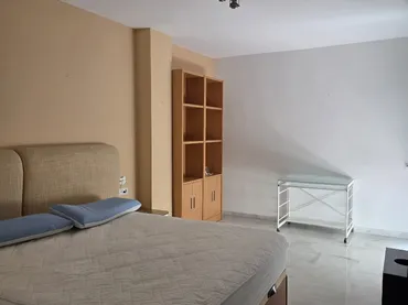 Piso en  Calle Torrequebrada 21 - Foto 4