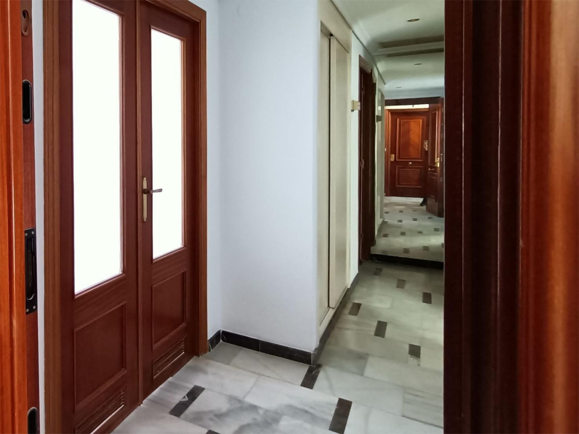 Piso en  Plaza de Colón 7 - Foto 10