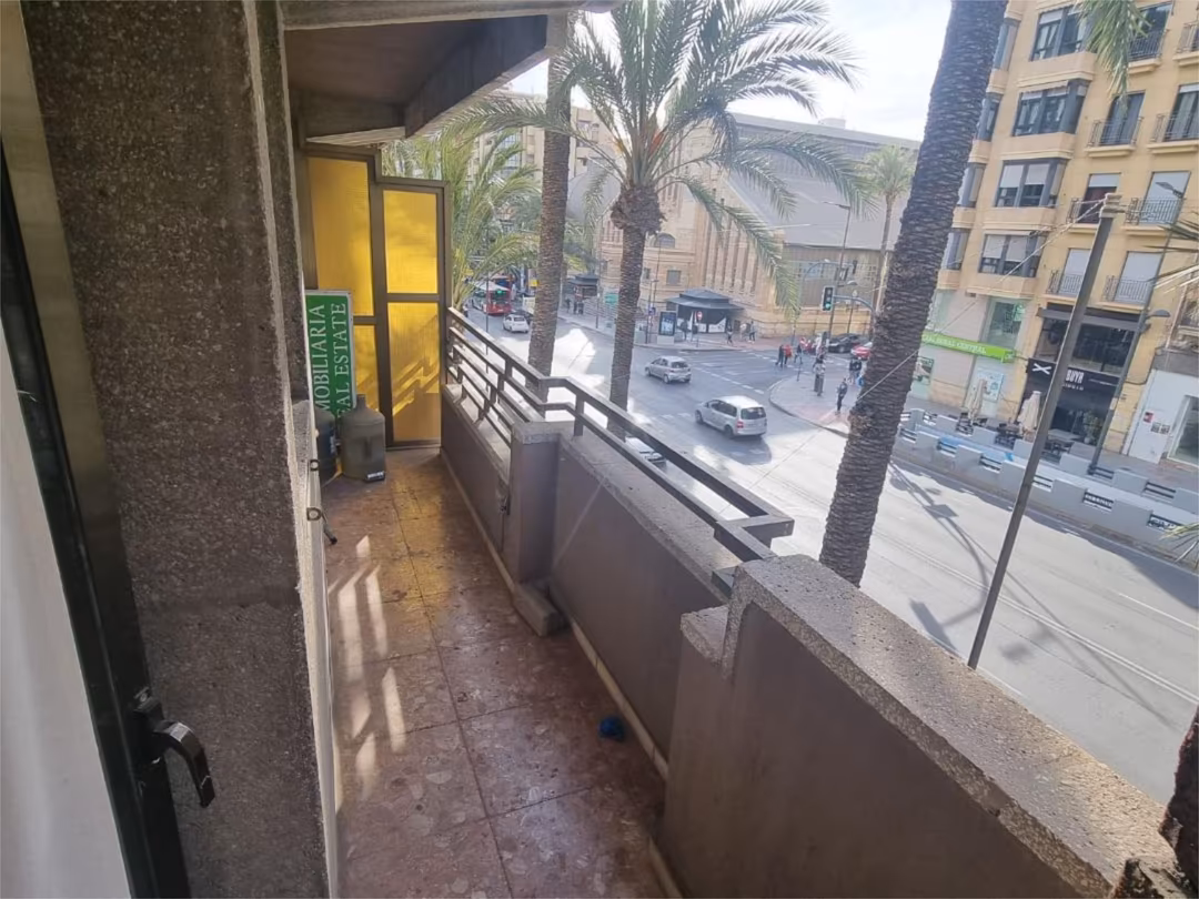 Piso en  Avenida Alfonso El Sabio 3 - Foto 4