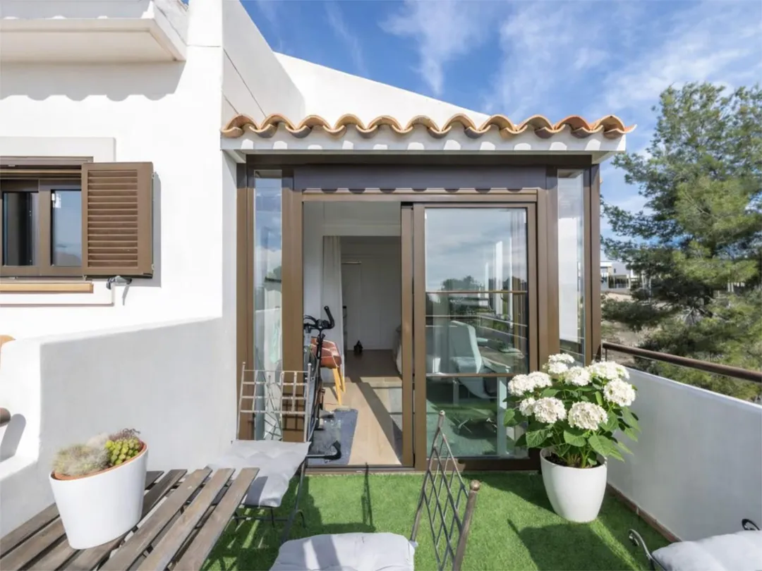 Casa adosada en  Carrer Lisboa 5 - Foto 12