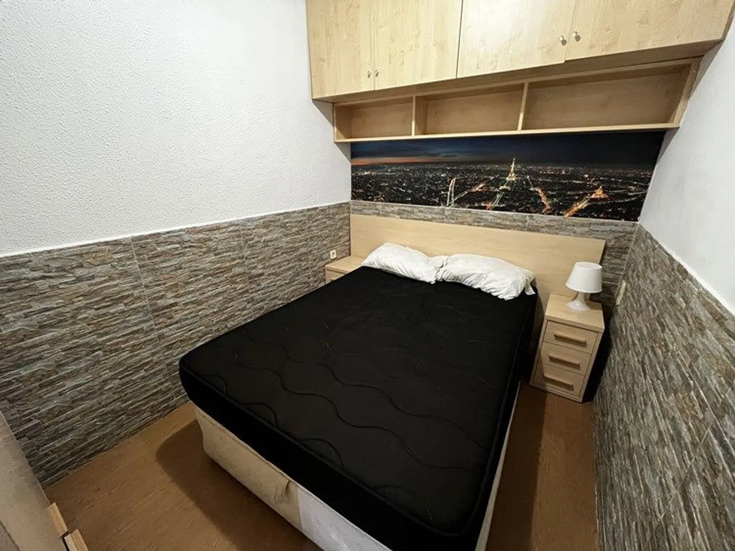 Piso en calle de Jesús y María, 34 - Foto 3