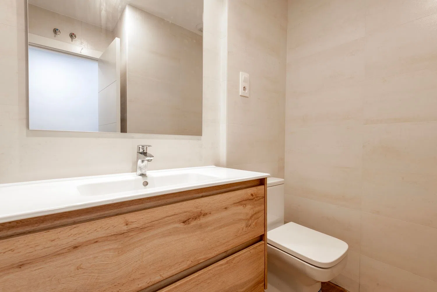 Piso en calle de los Pirineos, 49 b - Foto 7