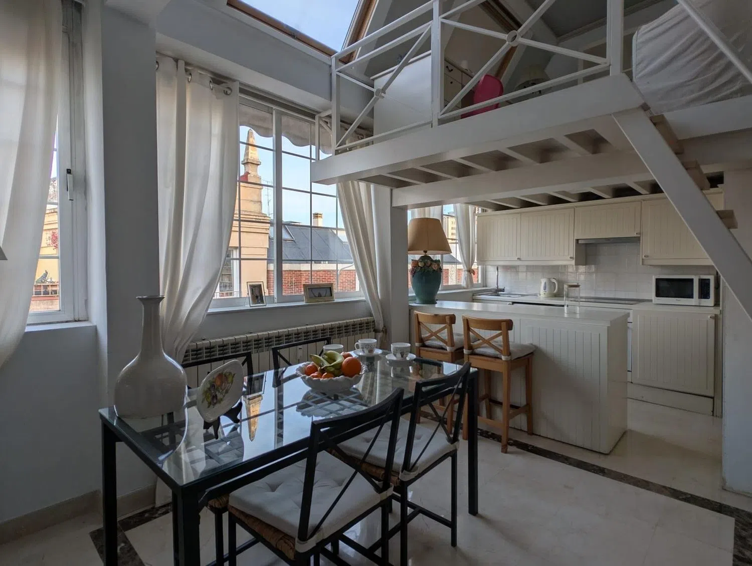 Ático en calle de Juan Álvarez Mendizábal, 29