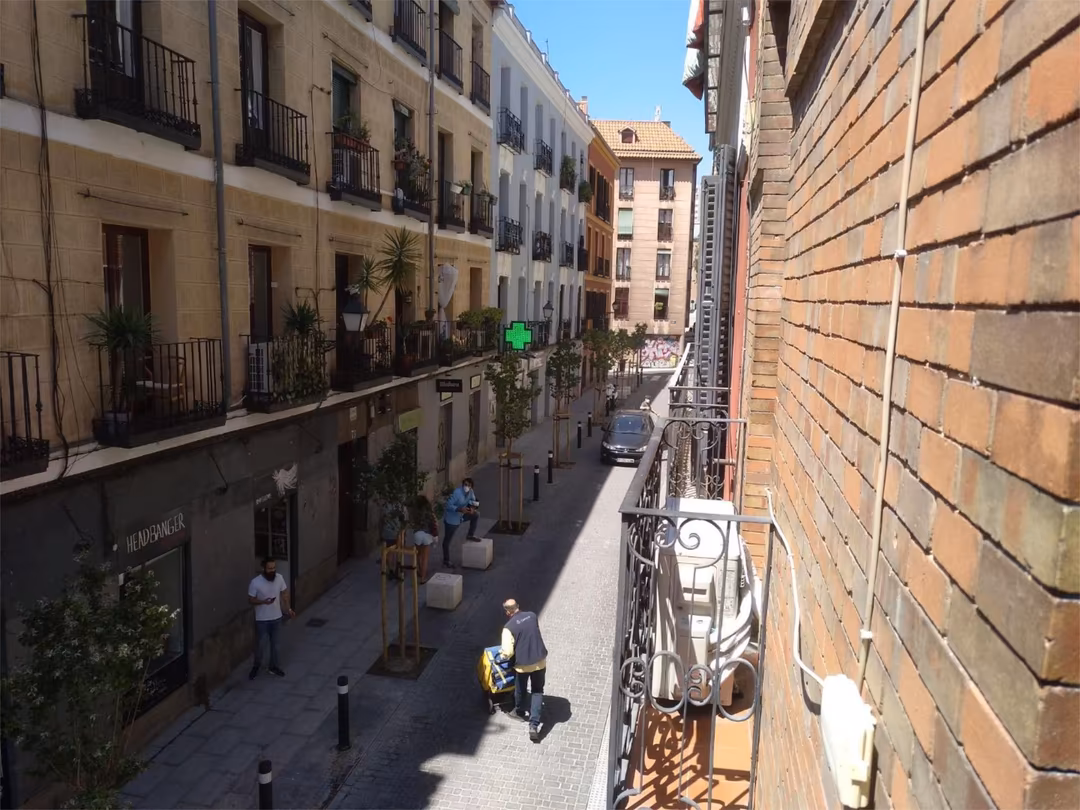 Piso en  Calle de la Palma 70 - Foto 5