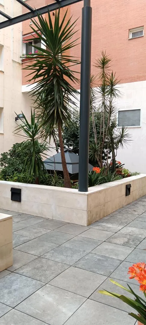 Piso en  Avenida de la Buhaira 11 - Foto 2