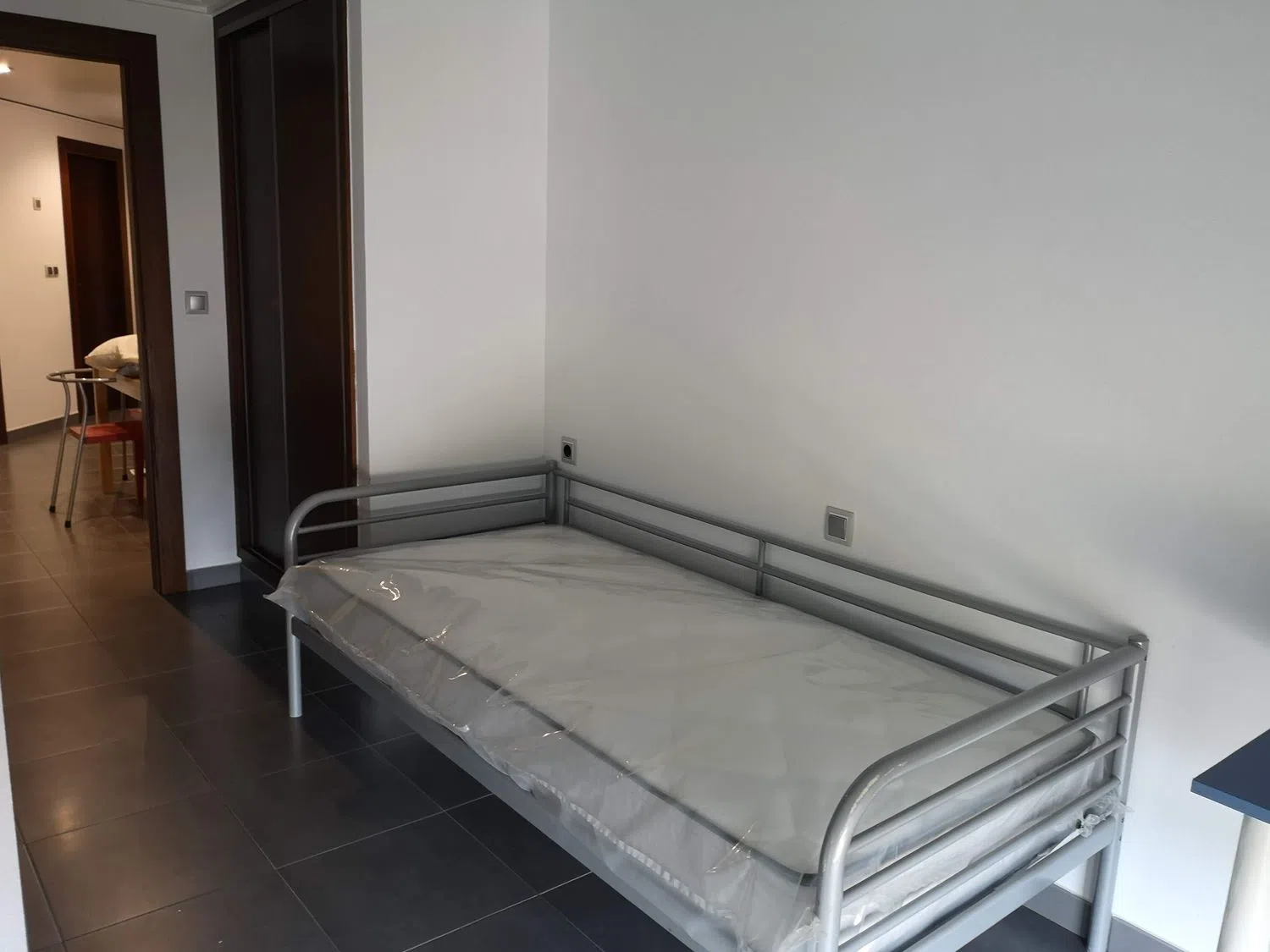 Piso en avenida Pérez Urruti, 101 - Foto 9