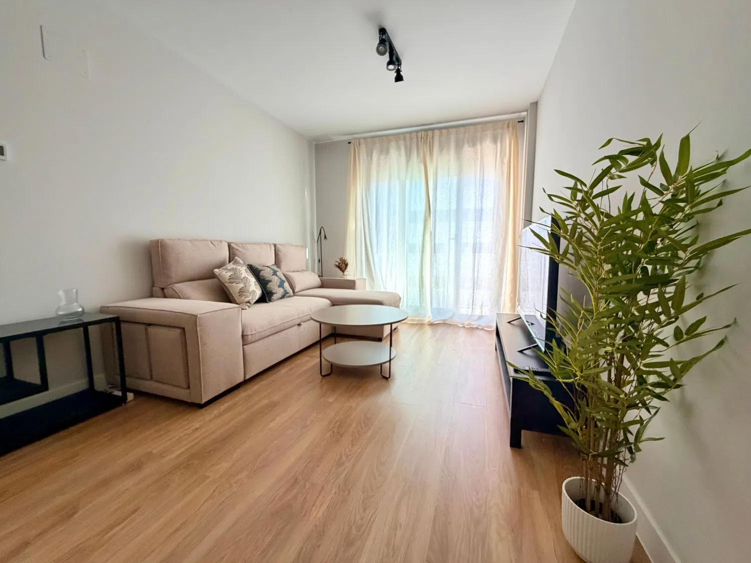 Piso en calle del Filólogo Julio Casares, 40 - Foto 2