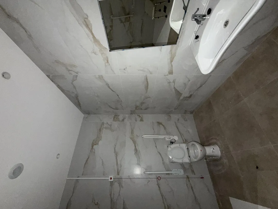 Piso en  Carrer de Sant Jacint Castanyeda 22 - Foto 3