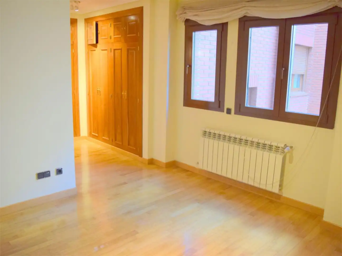 Piso en  Calle de Castelló 60 - Foto 5