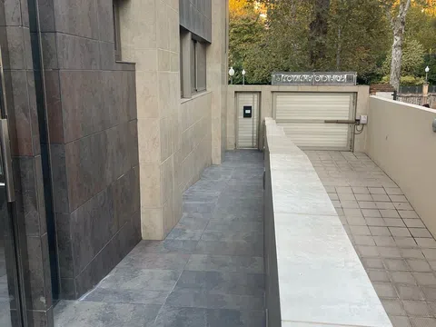 Piso en paseo de los Basilios, 6