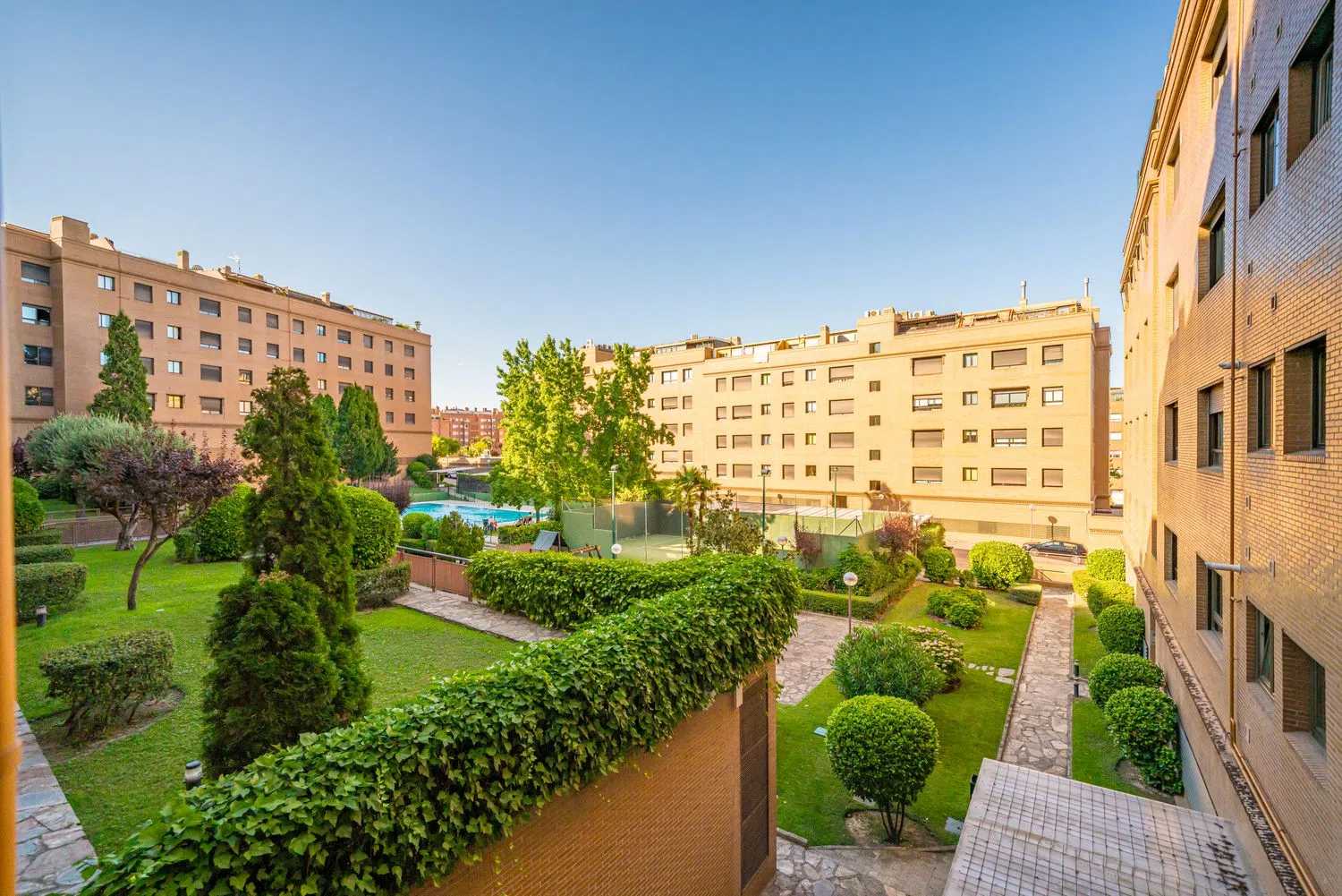 Piso en Urb. si Barrio Conde Orgaz-Piovera - Foto 28