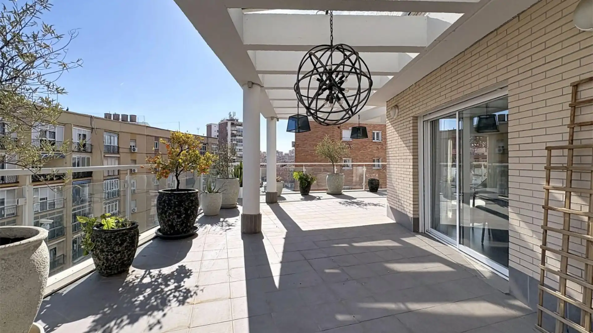 Ático en  Paseo de los Tilos 72 - Foto 1