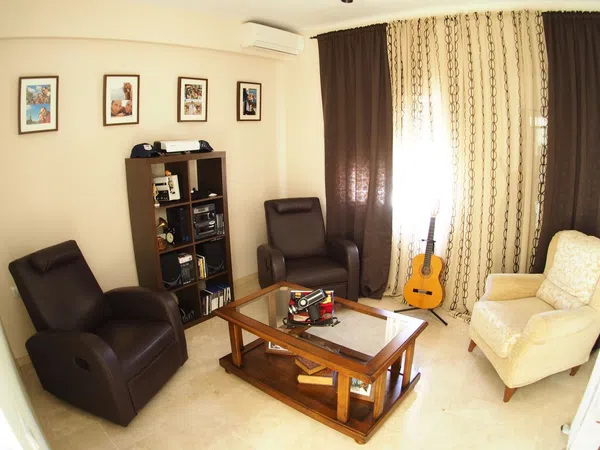 Chalet adosado en Calle 28 de Febrero s/n - Foto 6