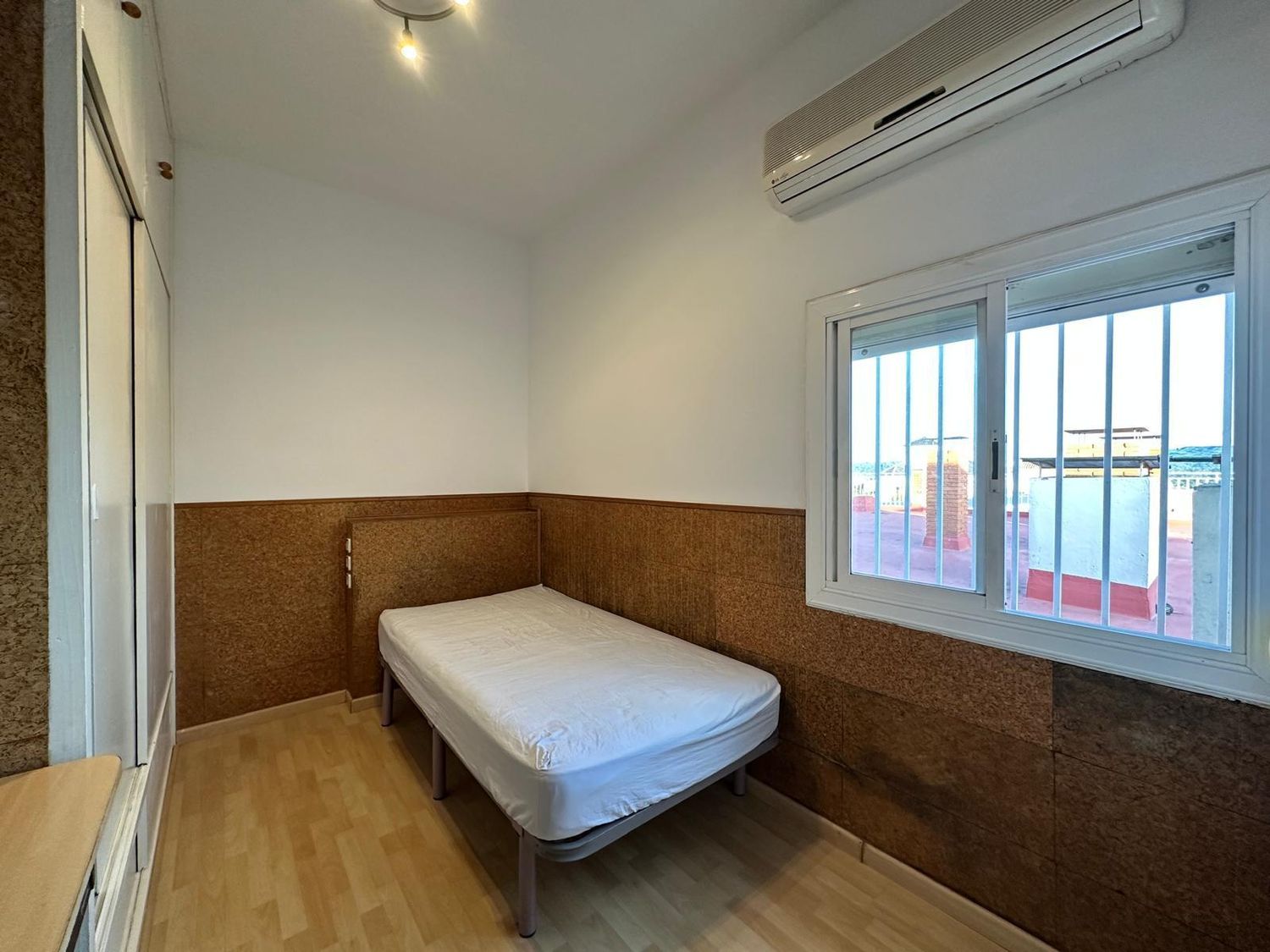 Ático en Avenida Lluís Companys i Jover, 30, Centre - Estació, Centre - Estació - Foto 2