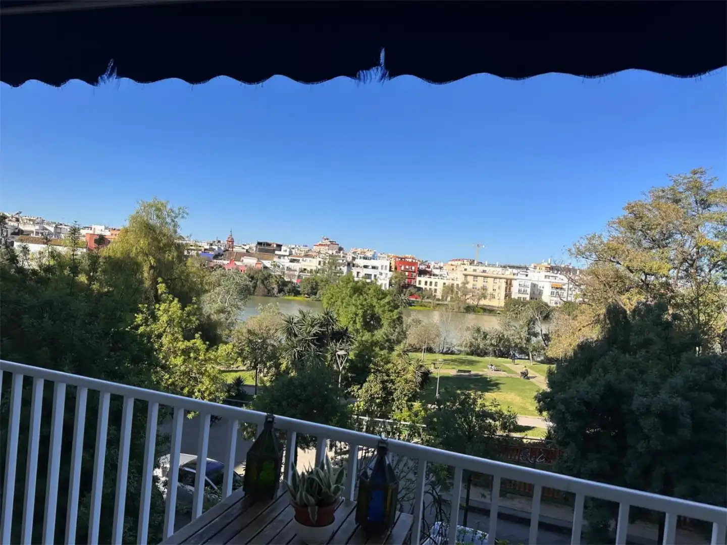 Piso en  Calle Radio Sevilla 33 - Foto 1