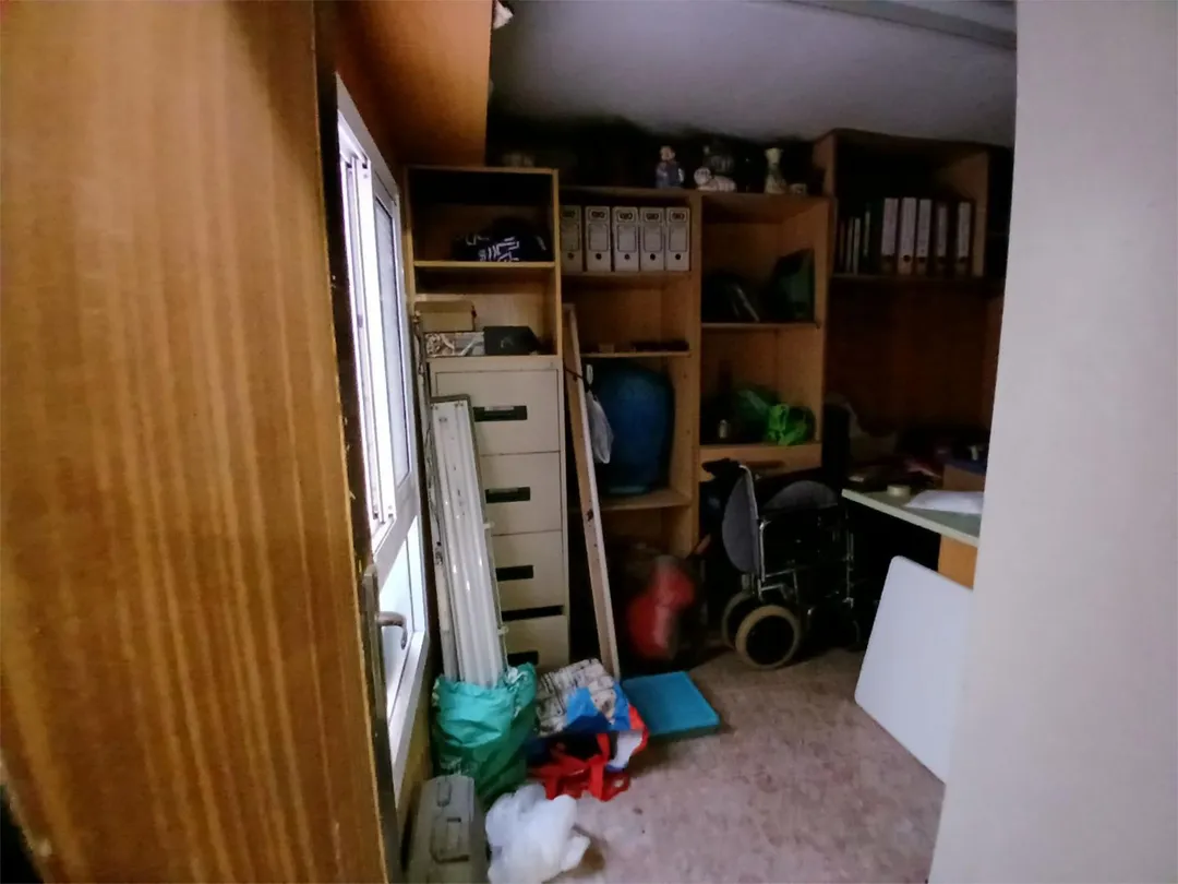 Casa adosada en  Carrer d'Ausona 68 - Foto 4