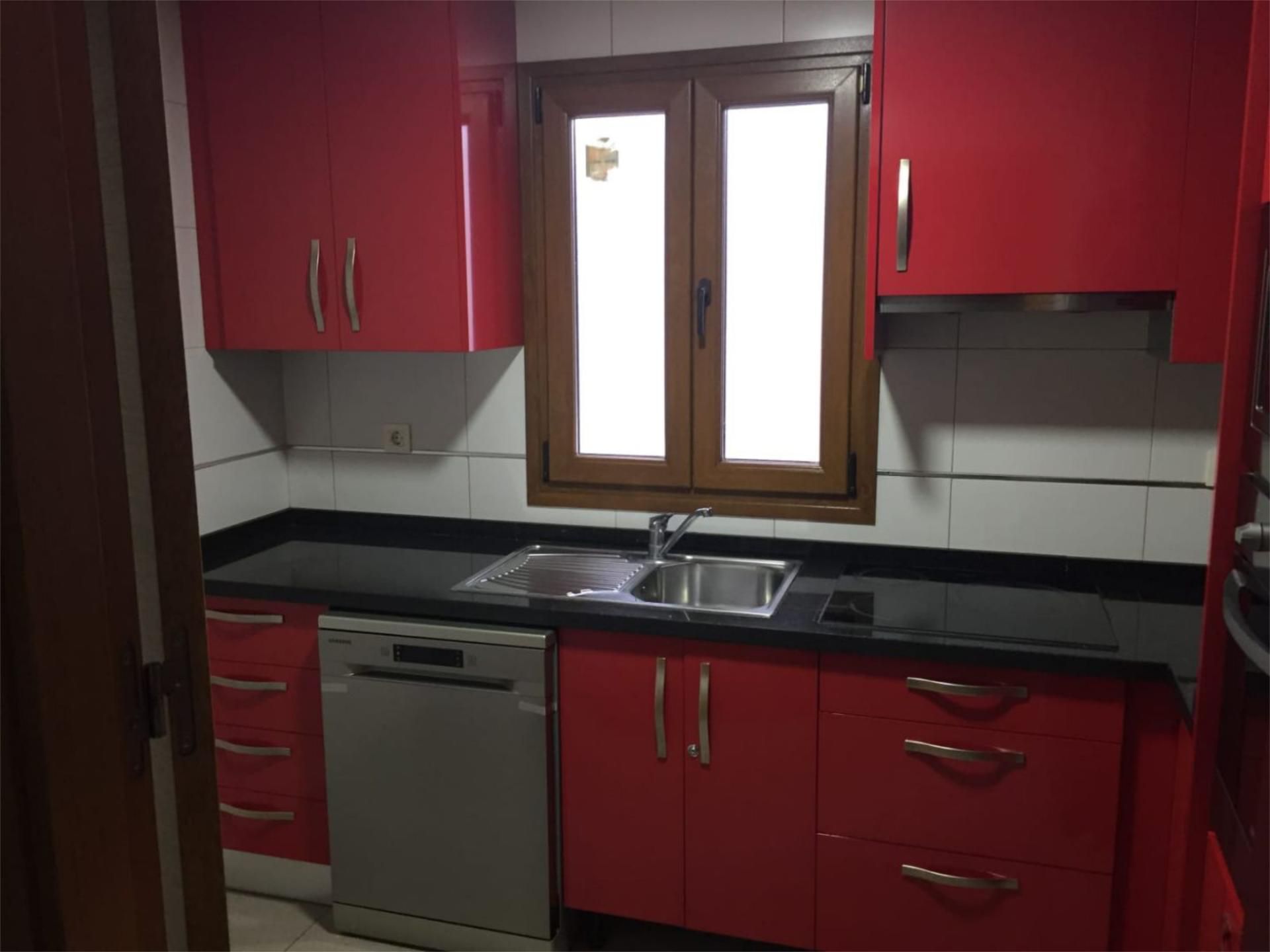 Piso en  Calle Isaac Albéniz 5 - Foto 3