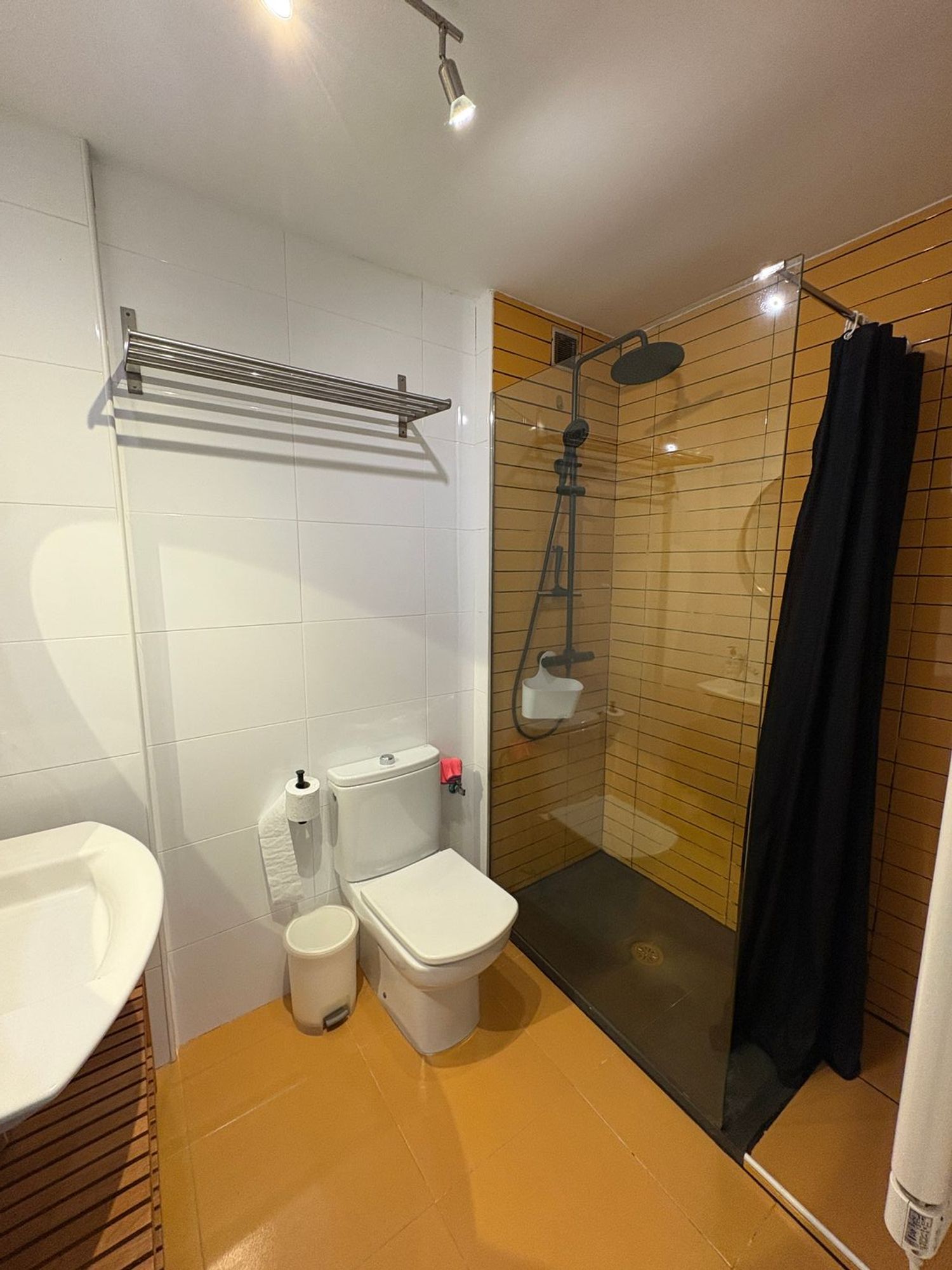 Piso en calle Escampleros, 1 - Foto 11