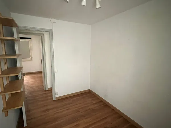 Piso en calle de Josep Sangenís, 50 - Foto 14