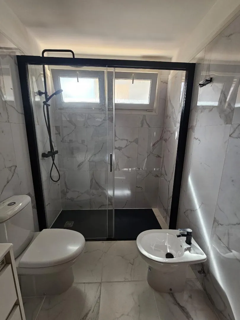 Piso en  Calle Doctor Alfonso Chiscano Díaz 8 - Foto 15