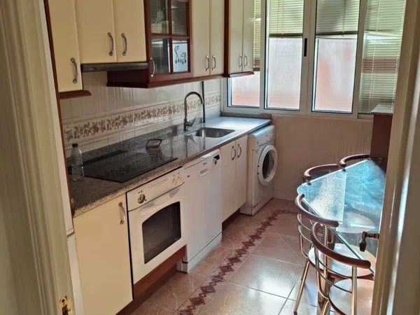Piso en Calle de Joaquín Velasco Martín, 104, Huerta del Rey, Huerta del Rey - Foto 6